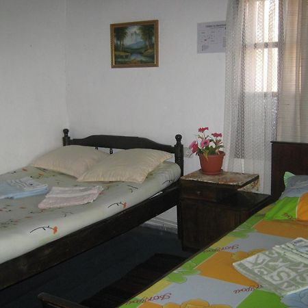 The Old House Guest House Obedinenie Номер фото